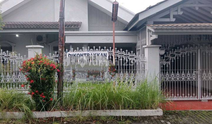 Disewakan Rumah Full Furnish Depan Ciputra Mall 1