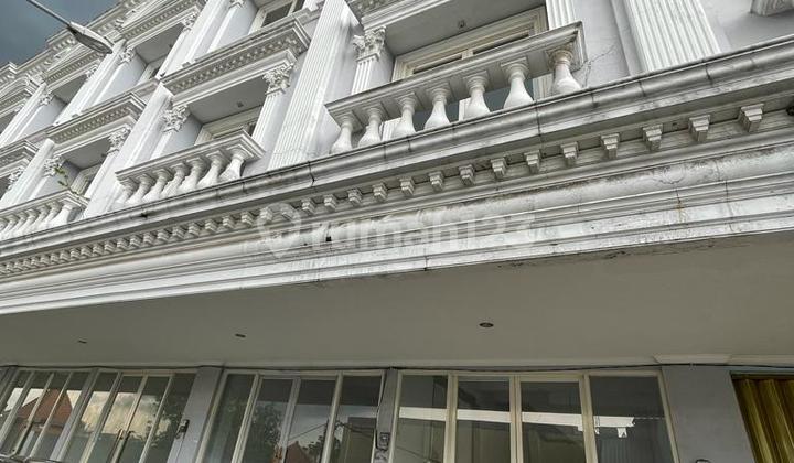 For Rent Three-Story Shop House Waru Sidoarjo 2