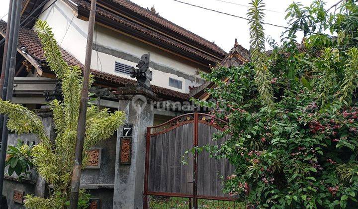 Rumah Bagus 1,5 Lantai Jalan Kerta Petasikan 2