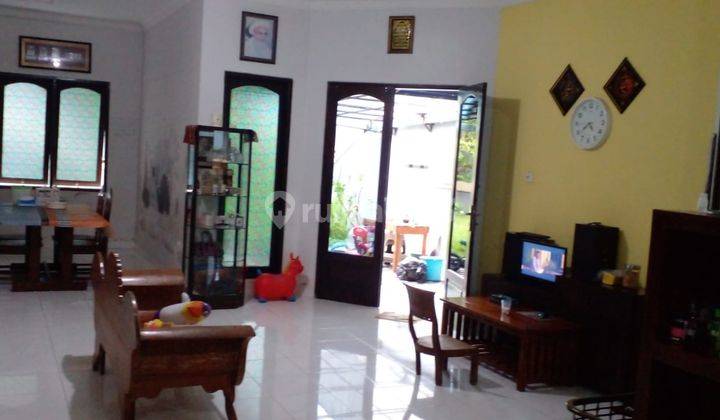 2-storey house in Imam Bonjol Denpasar area 2