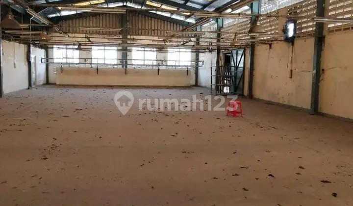 Warehouse for Sale Near Soekarno Hatta Airport Warehouse