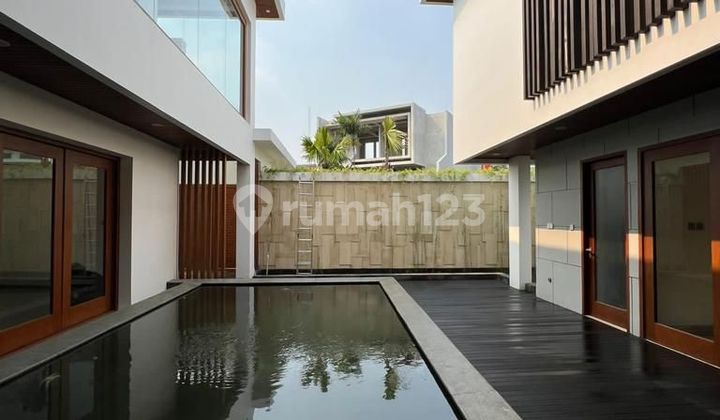 For sale house in Pondok Indah, South Jakarta