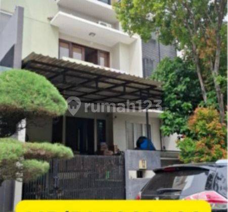 Dijual rumah lelang di Grisenda jakut pik 1