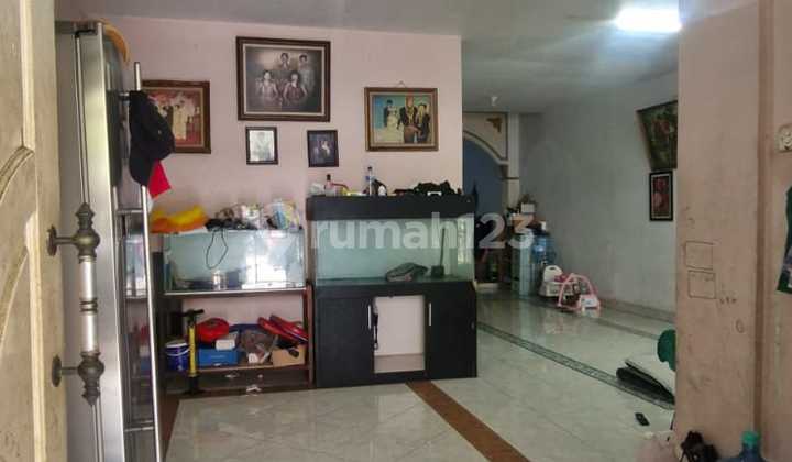 Dijual Rumah Ditaman Palem Lestari Jakbar 2