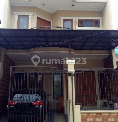 For sale House in Sunter Paradise 2, North Jakarta.