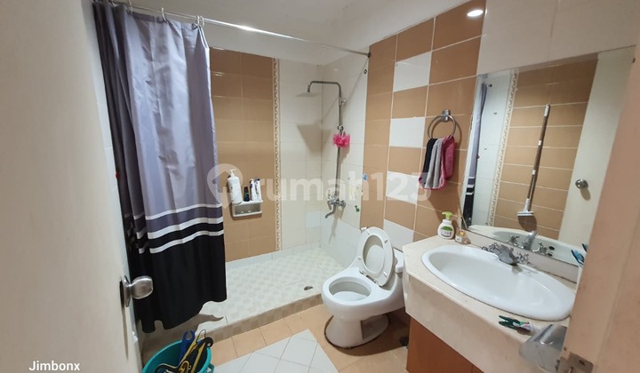 For sale: Gading Resort Residence apartment, North Jakarta 2