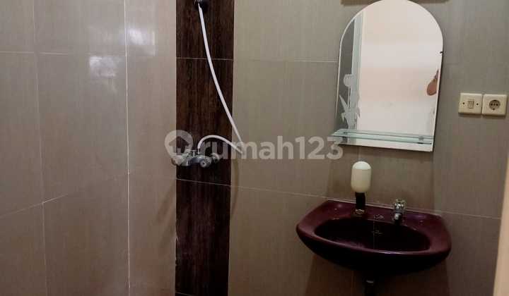 Dijual Rumah Digreen Garden Jakbar 2