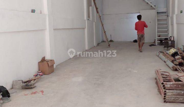 Dijual Rumah Digreen Ville Jakarta Barat 2