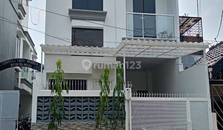 Rumah Modern Dekat Green Pramuka Rawasari Jakarta Pusat  2