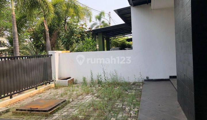 Rumah dijual di Cluster Aralia Harapan Indah Bekasi SHM Sudah Renovasi 2 Lantai 1