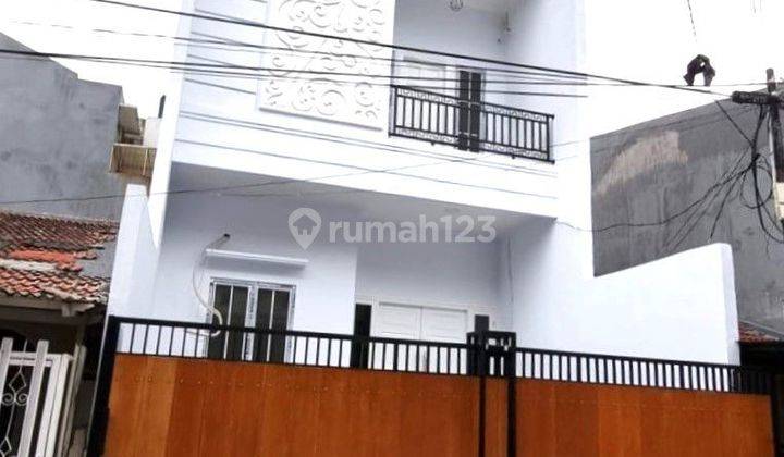 Rumah dijual di Kelapa Gading Jakarta Utara  1