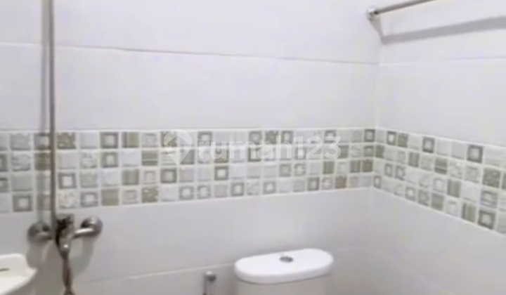 Rumah Dijual Cluster Megah Aryana Karawaci Tangerang 2