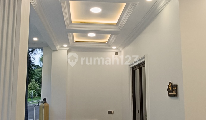 Rumah Dijual Cluster Aralia Harapan Indah Bekasi 2