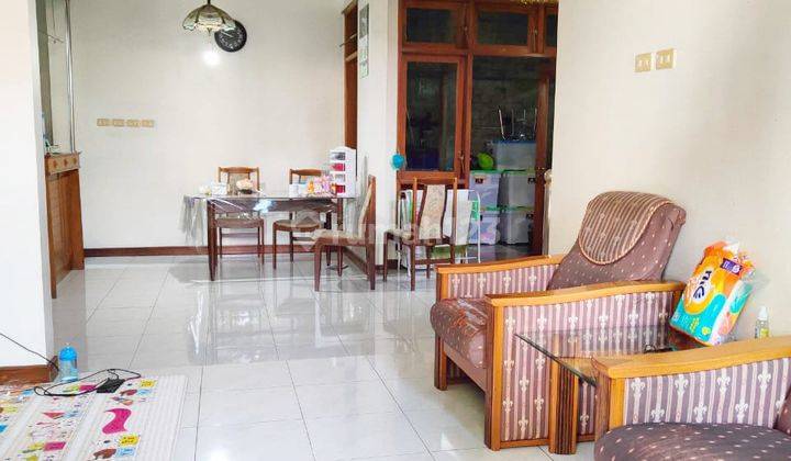 Dijual Rumah Lux Nyaman di Tubagus Ismail 1