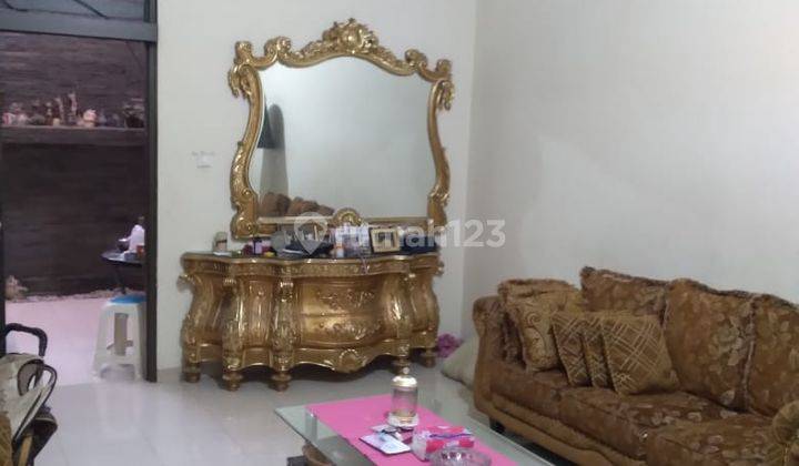 Dijual Rumah Cantik Minimalis di Komplek Elite Soekarno Hatta 2