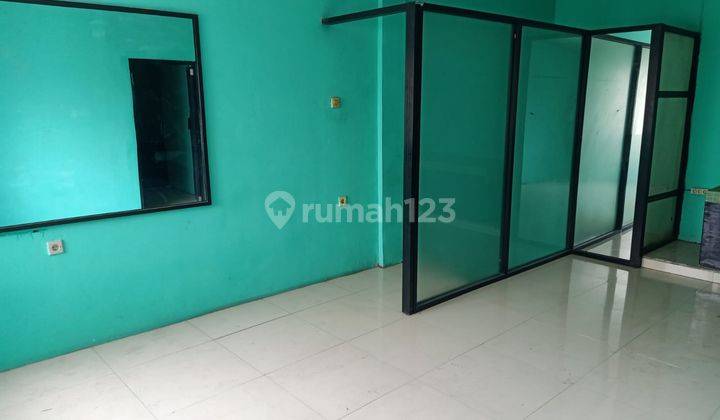 Ruang Usaha Dijual 3.5 Lantai di Sukajadi 1