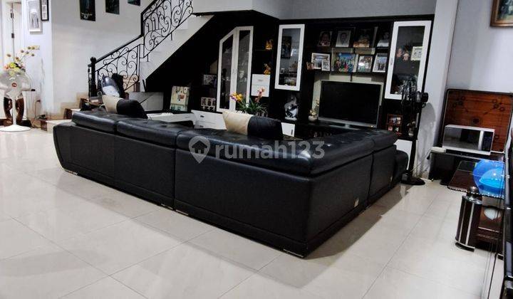 Dijual  Rumah Cantik Siap Huni Lokasi Strategis Di Sunter 2