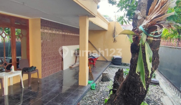 House in Rungkut Menanggal 2