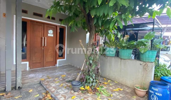 Over Kredit 89Jt Rumah Depok 3 Menit Tol Sawangan di Puri Hasanah 2