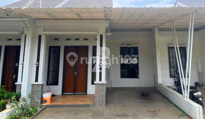 Over Kredit Rumah Cicilan 4 Jtan di Cluster Tharin Cilodong Depok