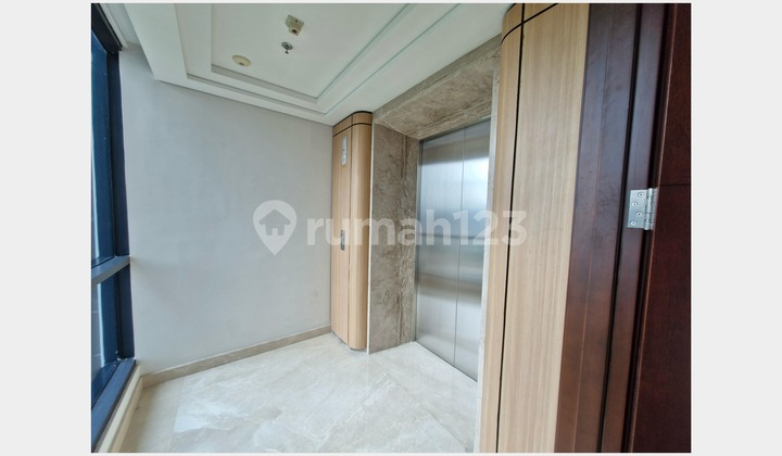 Casa Grande Residence Tower Chianti 3BR 145M2 Kota Kasablanka, Good, Unfurnished, Move-In Ready 2