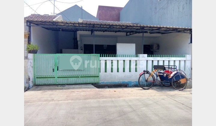 Rumah 120m2 di Harapan Baru, Bekasi, SHM, Unfurnished, Butuh Minim Renovasi