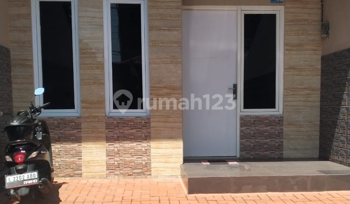 2-Story House in Lebak Arum, Tambaksari, Surabaya, with Freehold Title (SHM) 2