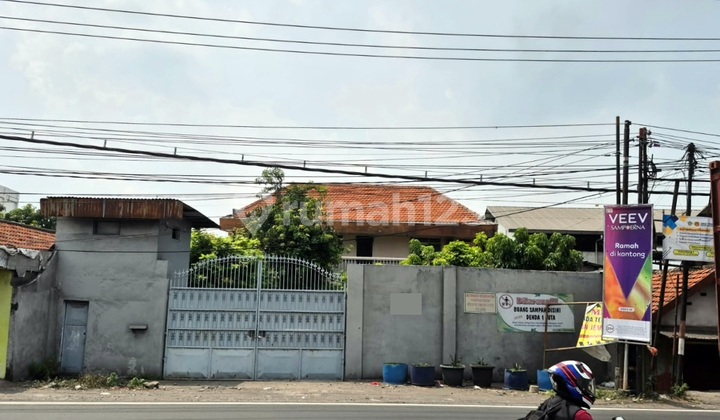 Rumah 8br 503m2 Di Raya Geluran, Sidoarjo, Di Jalan Raya, Shm