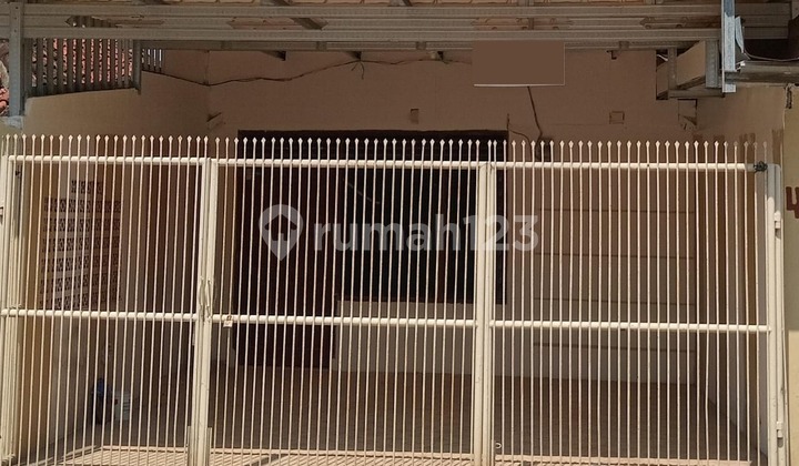 Rumah Kontrakan 1 Lantai 100M2 di Teluk Betung, Minim Renovasi, Unfurnished Rumah Kontrakan 1 Lantai 100M2 di Teluk Betung, Minim Renovasi, Unfurnished