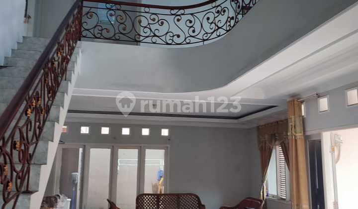 2-Story House 270M2 in Batununggal, Bandung, SHM 2