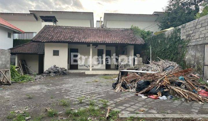 Tanah Exclusif 2,3 M/20 Tahun Daerah Petitenget Shm 239 M2 1