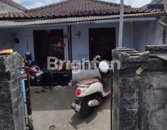 Rumah daerah sesetan shm imb 1