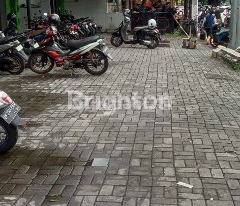 Disewakan ruko daerah exclusive di sesetan pinggir jalan utama 1