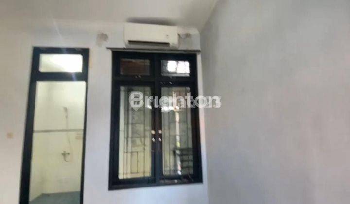 Ruko gandeng 8x10 pinggir jalan mertasari lantai 2 shm 2