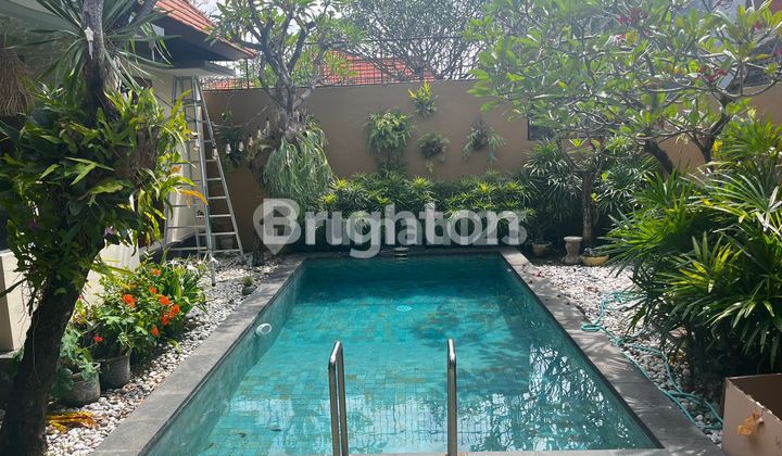 For rent: villa, land area 3 ares. Location: Jalan Kutat Lestari, Sanur. For rent: villa, land area 3 ares. Location: Jalan Kutat Lestari, Sanur.