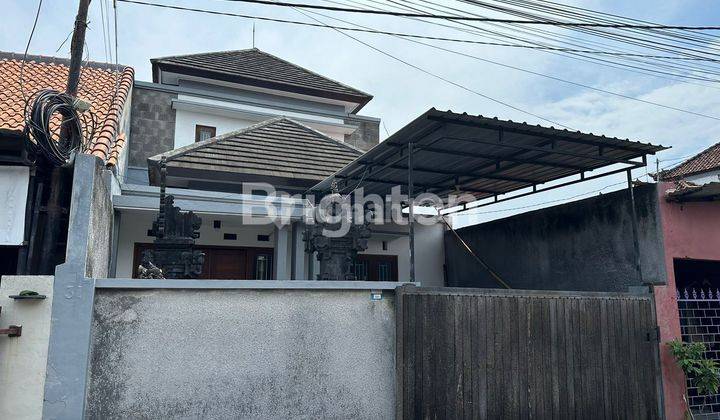 Dijual rumah pribadi lantai 2MinimalisLokasi di JALAN UTAMA gunung talang’ padang sambian kelod’ DPS barat 1