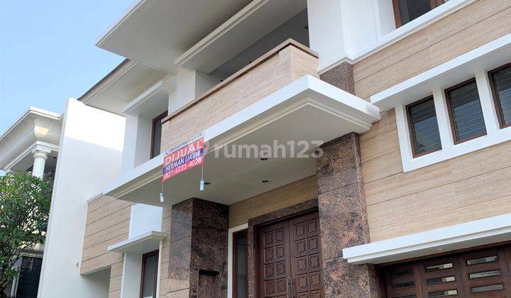 Dijual Rumah di Cluster The Crown PHG Gading Serpong  1