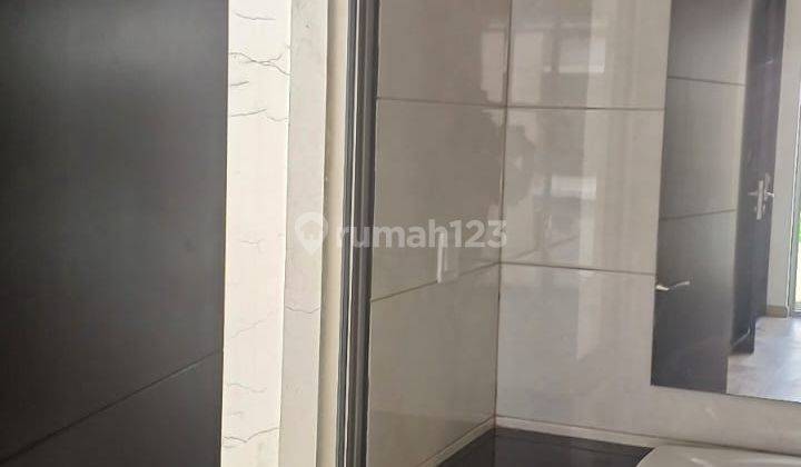 Disewakan Rumah Mewah Di Pik Golf Island – Siap Huni & Strategis! 2