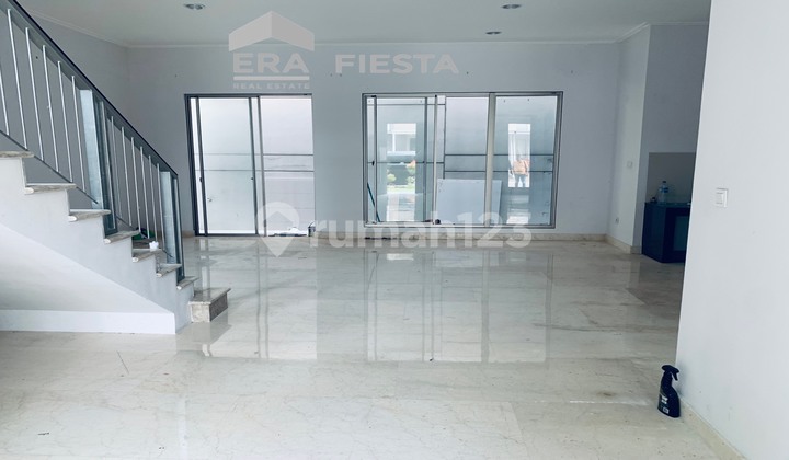 Beautiful Good House Ready to Live in PIK Area 2