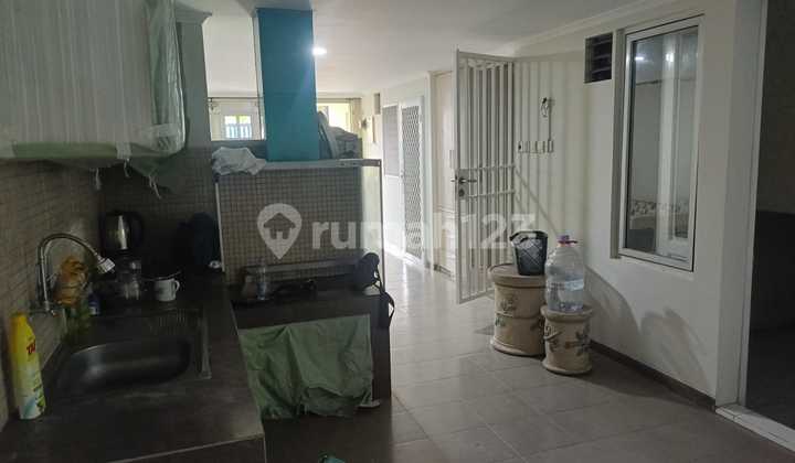Luxury House for Sale in Permata Buana, Strategic Location 2