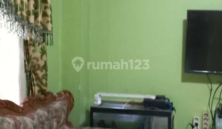 Active Strategic Boarding House in Kebon Jeruk 2