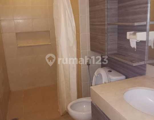 For Rent – Apartemen St. Moritz Puri, 3br + Private Lift, Luas 135m² 2