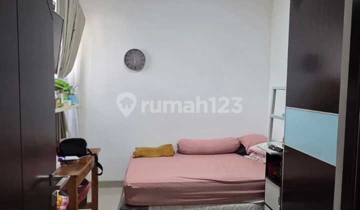 Rumah Hoek Full Furnished di Metland Puri - Siap Huni, Lokasi Premium! 2