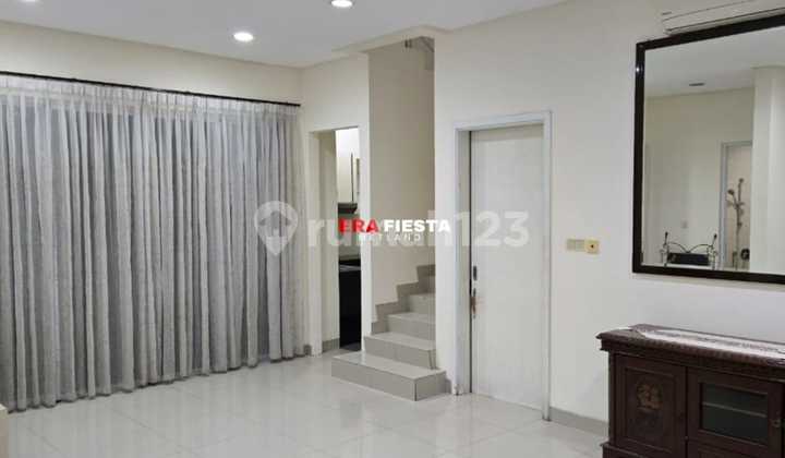 Rumah Buloevard Green Lake City America Latin 