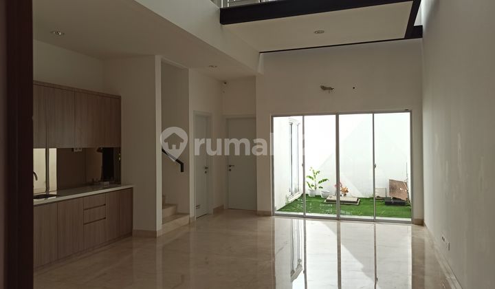 Hunian Nyaman The Riviera Metland Puri Akses Mudah 2