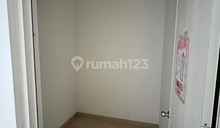 Rumah Cantik Cluster Europe Greenlake City Disewakan - Luas, Nyaman, Lingkungan Elite 2