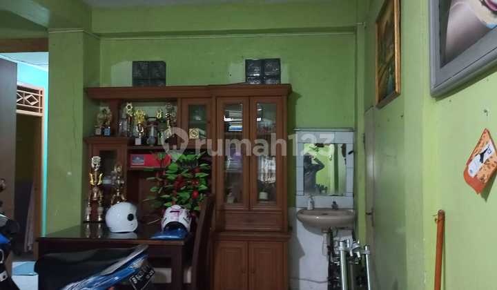 Rumah Kos Aktif Strategis Di Kebon Jeruk 