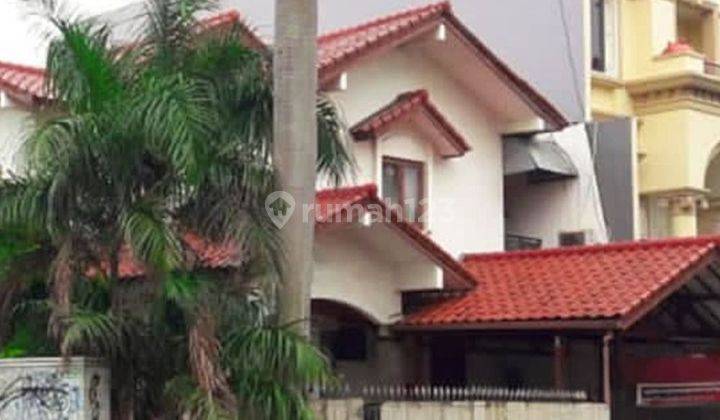 Rumah Mewah Lokasi Bagus Di Permata Buana 2