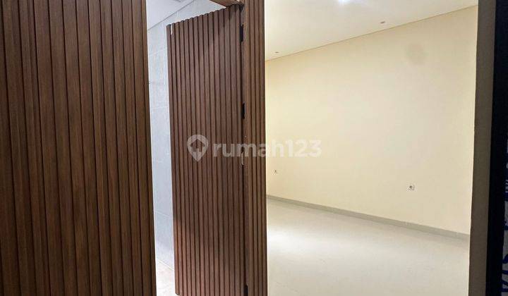 Rumah cantik &  2 Lantai di Metland Puri Bagus 2