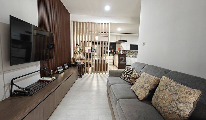 Rumah 3 Lantai bagus sudah renov Interior 1